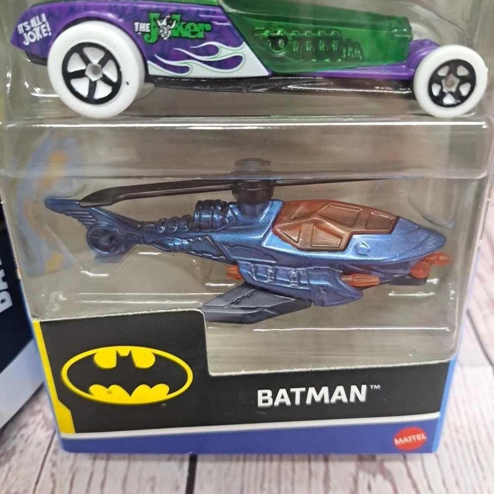 Lot Of 2, Hot Wheels Batman 5 Pack Batmobile Harley Joker Mr Freeze Penguin